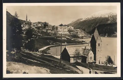 AK St. Moritz, Teilansicht mit Kirche und Strassenpartie