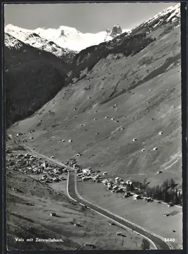 AK Vals, Ortsansicht aus der Vogelschau mit Zervreilahorn