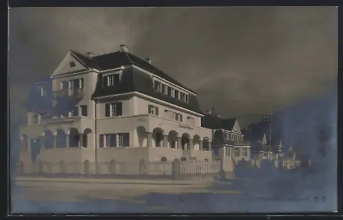 AK Bad Reichenhall, Hotel-Pension Krainer, Totalansicht