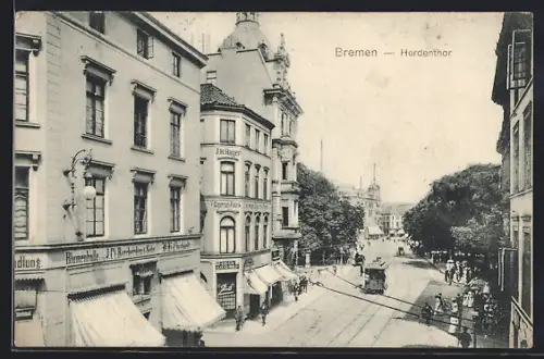 AK Bremen, Herdenthor, Zigarren-Fabrik von J. H. Hager, Blumenhalle Borcherding & Sohn, Strassenbahn