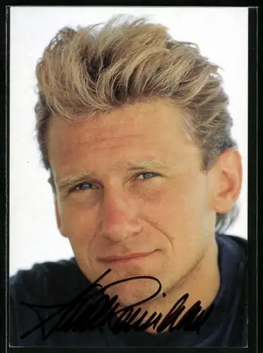 AK Sänger Reinhard Fendrich schaut in die Kamera, Autograph