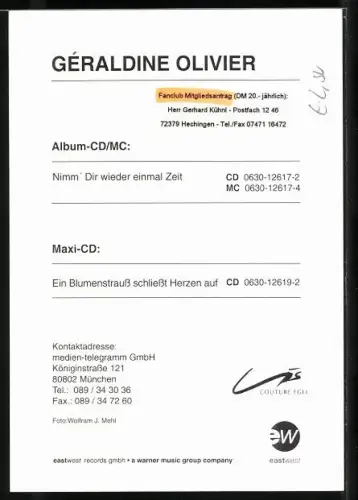 AK Portrait Musikerin Geraldine Olivier vor dem Meer, Autograph