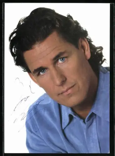 AK Musiker Frank Galan im blauen Hemd portraitiert, Autograph