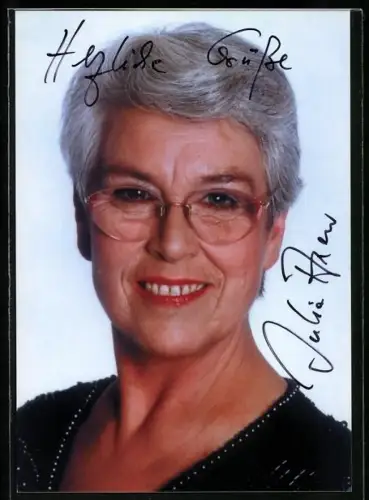AK Musikerin Julia Axen im Portrait, Autograph