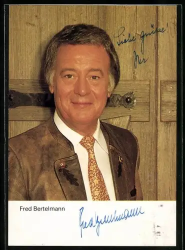 AK Sänger Fred Bertelmann schaut in die Kamera, Autograph