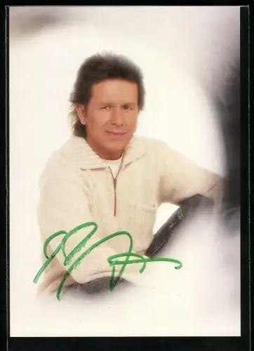 AK Musiker G. G. Anderson im Schneidersitz mit Blick in die Kamera, Autograph