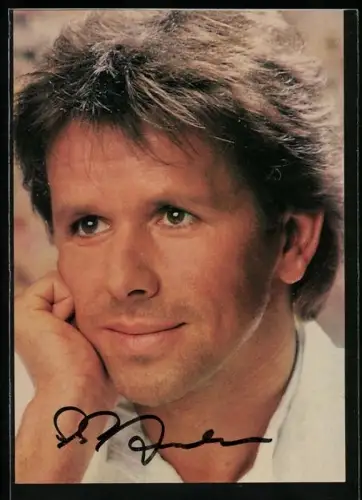 AK Musiker G. G. Anderson mit nachdenklichem Blick, Autograph