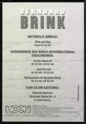 AK Musiker Bernhard Brink im gestreiften Sakko, Autograph