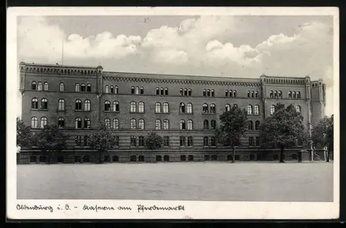 AK Oldenburg / Gr., Kasernen am Pferdemarkt