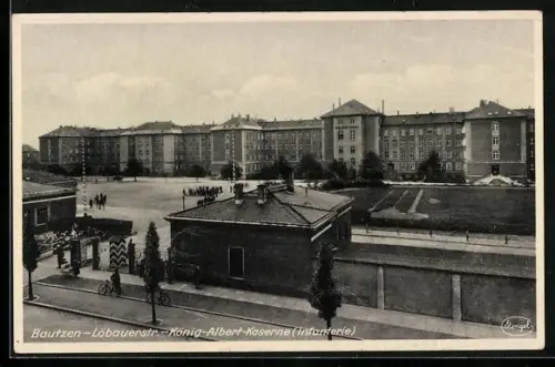 AK Bautzen, König-Albert-Kaserne in der Löbauerstrasse aus der Vogelschau