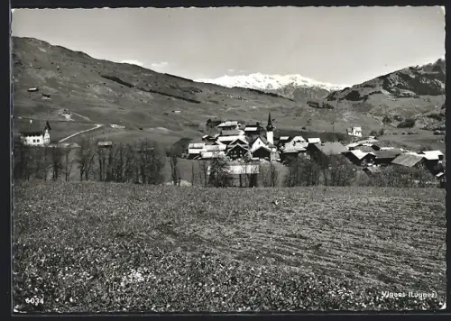 AK Vigens /Lugnez, Ortsansicht vom Feld aus gesehen