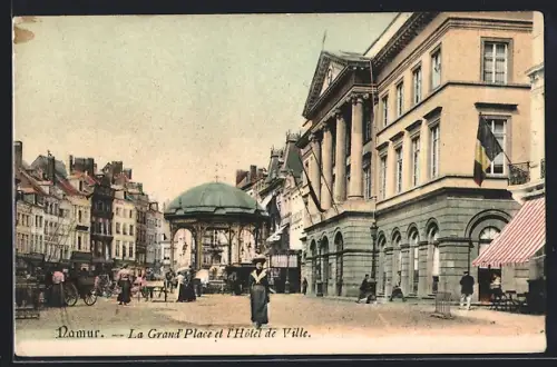 AK Namur, La Grand Place et l`Hôtel de Ville