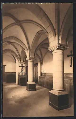 AK Postel, Sacristij in gotischen stijl