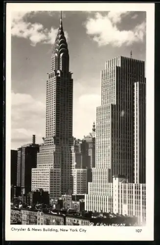 AK New York, NY, Chrysler & News Building