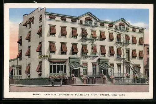 AK New York, NY, Hotel Lafayette, University Place and Ninth Street