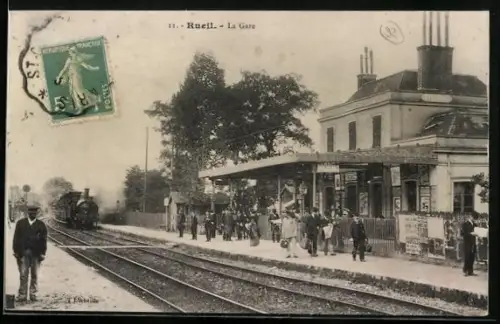 AK Rueil, La Gare