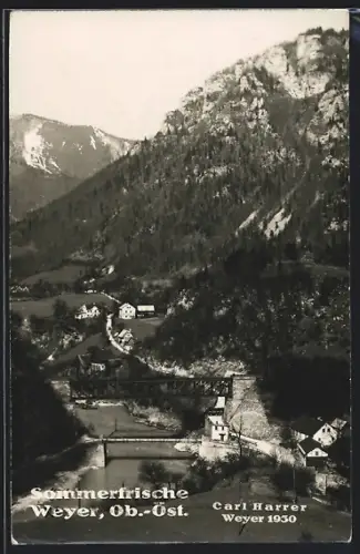 AK Weyer /Ob.-Öst., Flusspartie mit Eisenbahnbrücke und Bergen