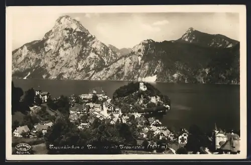 AK Traunkirchen am Traunsee, Teilansicht mit Traunstein