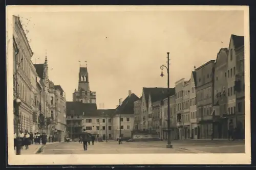 AK Braunau a. Inn, Strassenpartie mit Geschäften