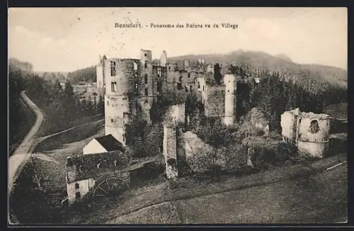 AK Beaufort, Panorama des Ruines vu du Village