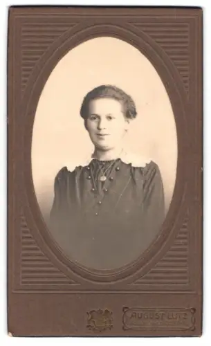 Fotografie August Lutz, Gera, Porträt einer Dame