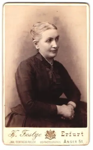 Fotografie K. Festge, Erfurt, Anger 51, Porträt einer Dame