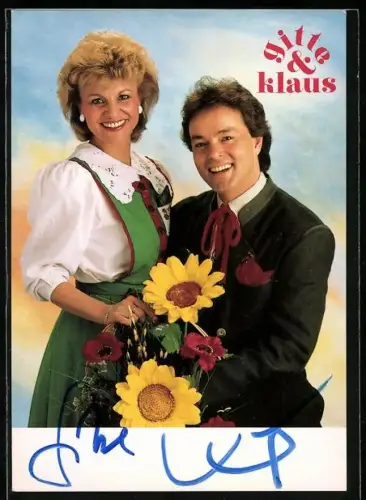 AK Musiker Gitte & Klaus in Tracht, Autograph