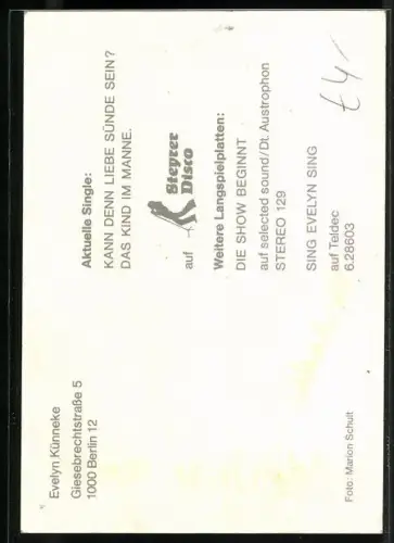 AK Musikerin Evelyn Künnecke mit Zylinder, Autograph