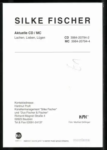 AK Musikerin Silke Fischer lächelnd im Porträt, Autograph