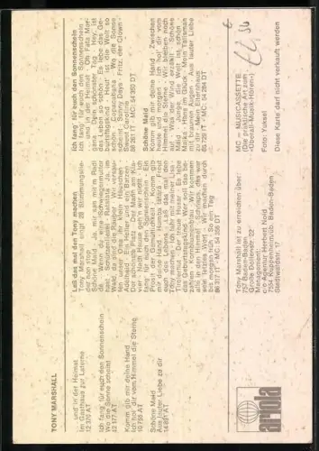 AK Musiker Tony Marshall mit freundlichem Lächeln, Autograph