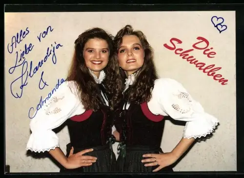 AK Musikerinnen Die Schwalben in Trachten mit Autograph