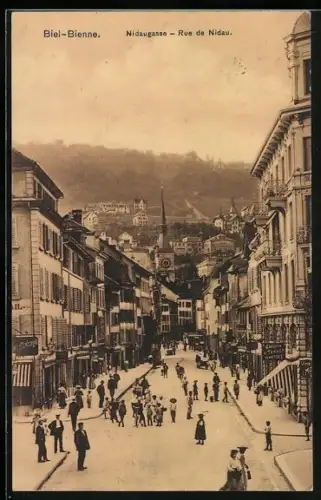 AK Biel, Passanten in der Nidaugasse