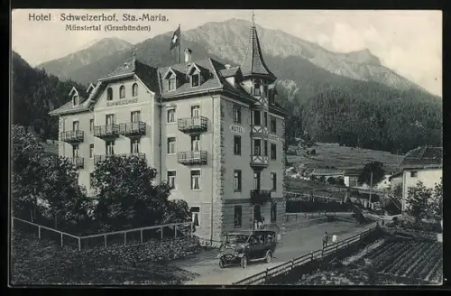 AK Sta.-Maria /Münstertal, Hotel Schweizerhof mit Automobil