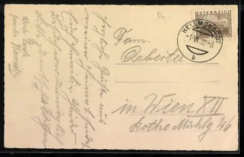 AK Hellmonsödt /O. Ö., Ortspanorama mit Blick zur Kirche