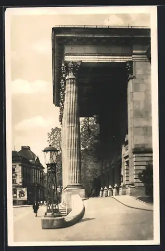 AK Meiningen /Thür., Am Landestheater