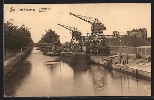 AK Moll-Gompel, Glasfabriek