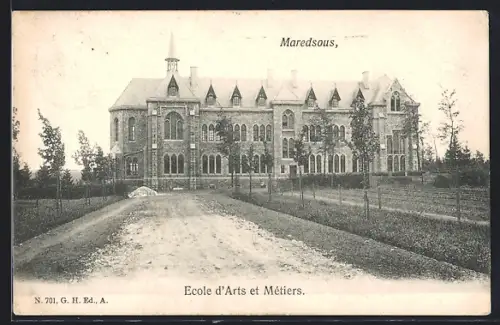 AK Maredsous, Ecolde d`Arts et Métiers