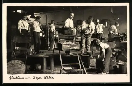 AK Glasbläser des Bayerischen Waldes bei der Arbeit