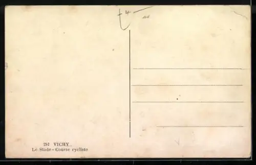 AK Vichy, Le Stade, das Stadion beim Radrennen