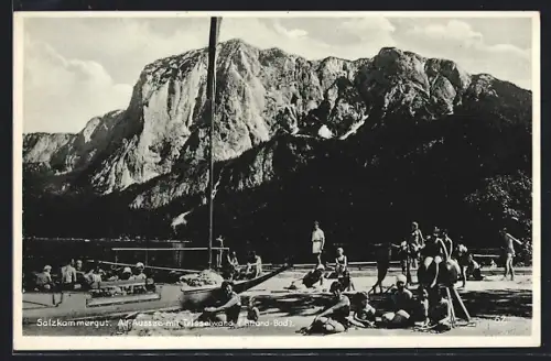 AK Alt-Aussee /Salzkammergut, Badegäste am See vor der Trisselwand