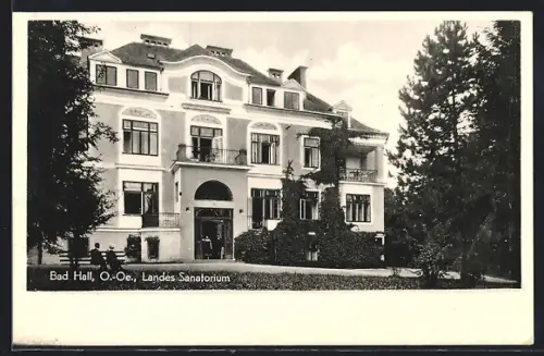 AK Bad Hall, Landessanatorium vom Garten aus