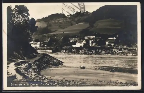 AK Struden a.d. Donau, Ortspartie