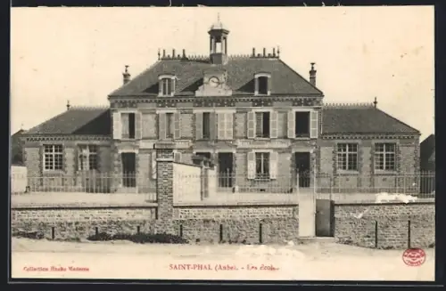 AK Saint-Phal /Aube, Les Écoles
