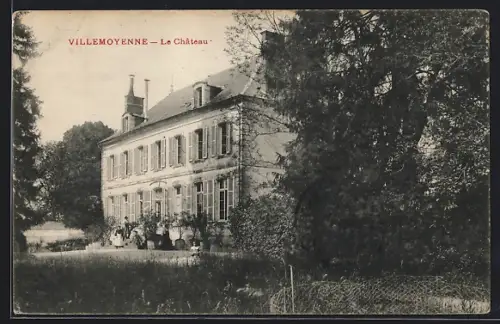 AK Villemoyenne, Le Château