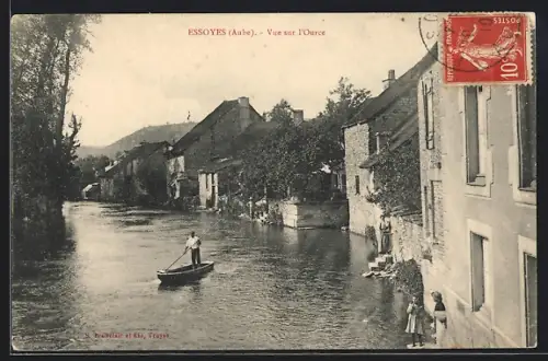AK Essoyes /Aube, Vue sur l`Ource avec un homme en barque et des maisons au bord de l`eau