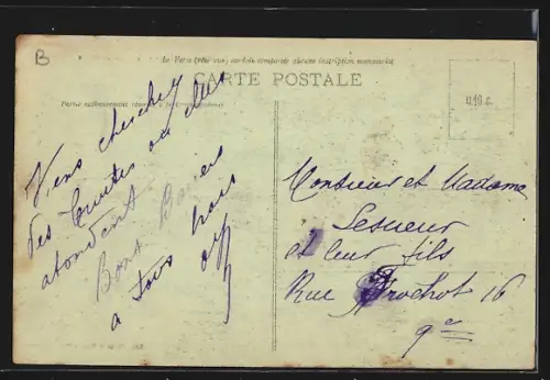 AK Fouchères, Vue sur la Seine: Le Pont et la Grande Rue