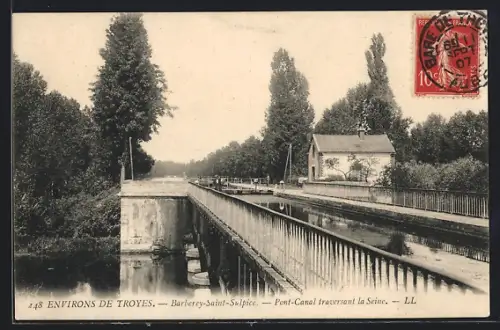 AK Barberey-Saint-Sulpice, Pont-Canal traversant la Seine