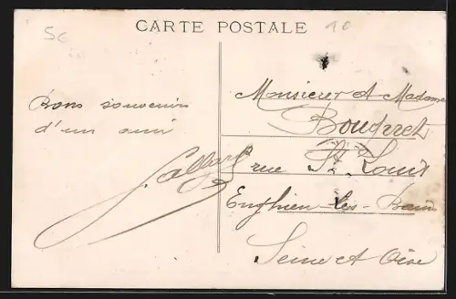 AK Romilly, Avenue de la Gare avec café et passants