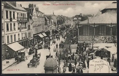 AK Troyes, Perspective de la Rue Thiers