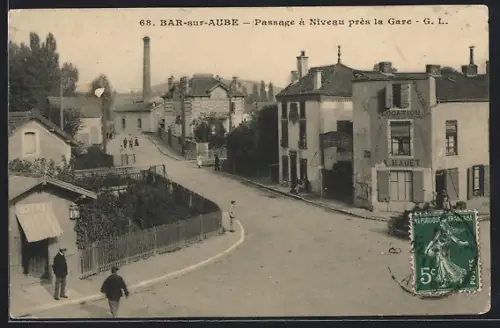 AK Bar-sur-Aube, Passage à Niveau près la Gare